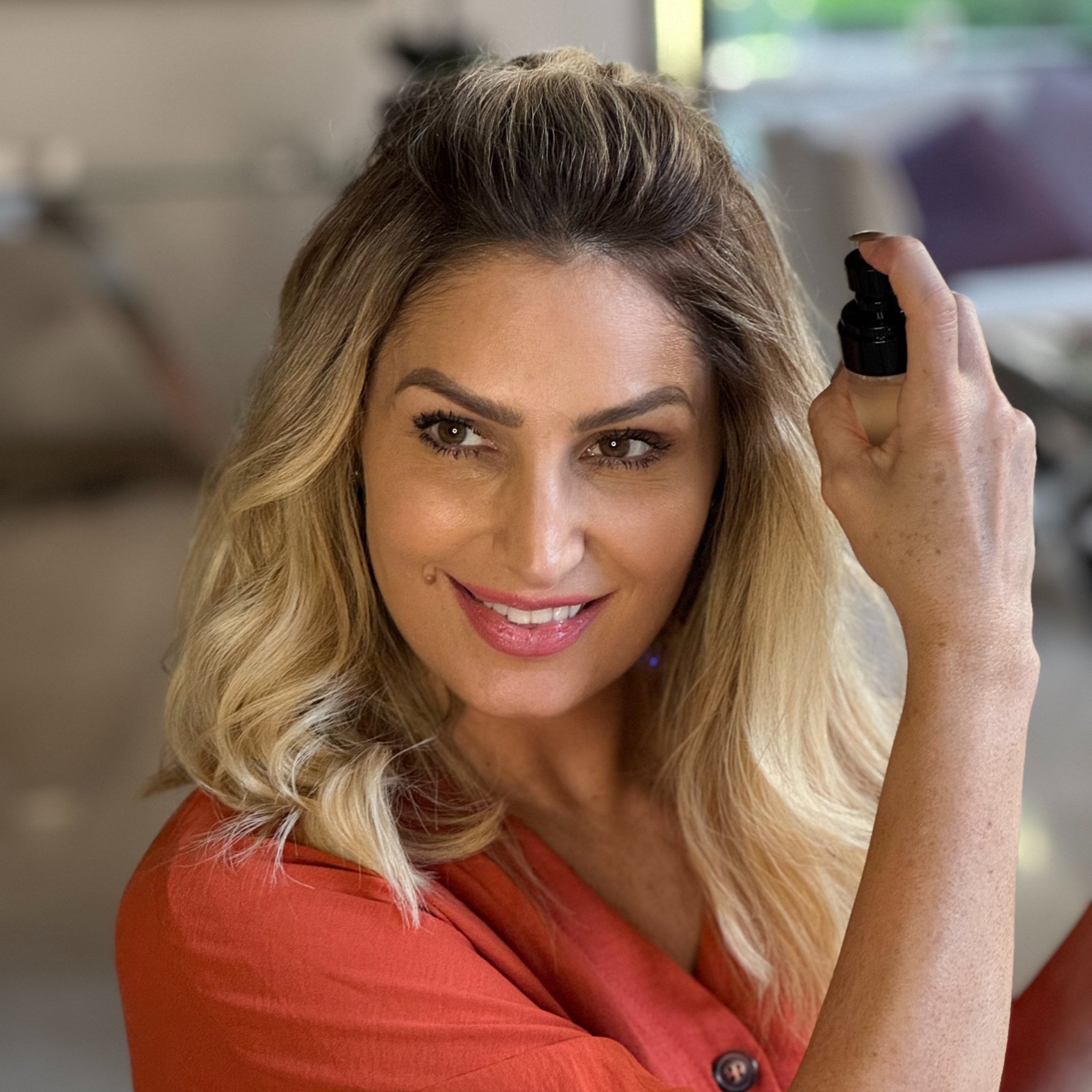 Activador Capilar para Crecimiento con Células Madre y Factores de Crecimiento